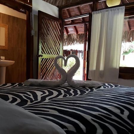 Hotel Sumpa Montañita Eksteriør bilde