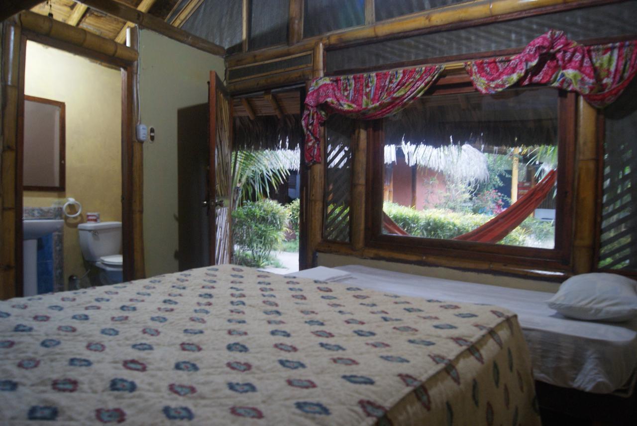 Hotel Sumpa Montañita Rom bilde